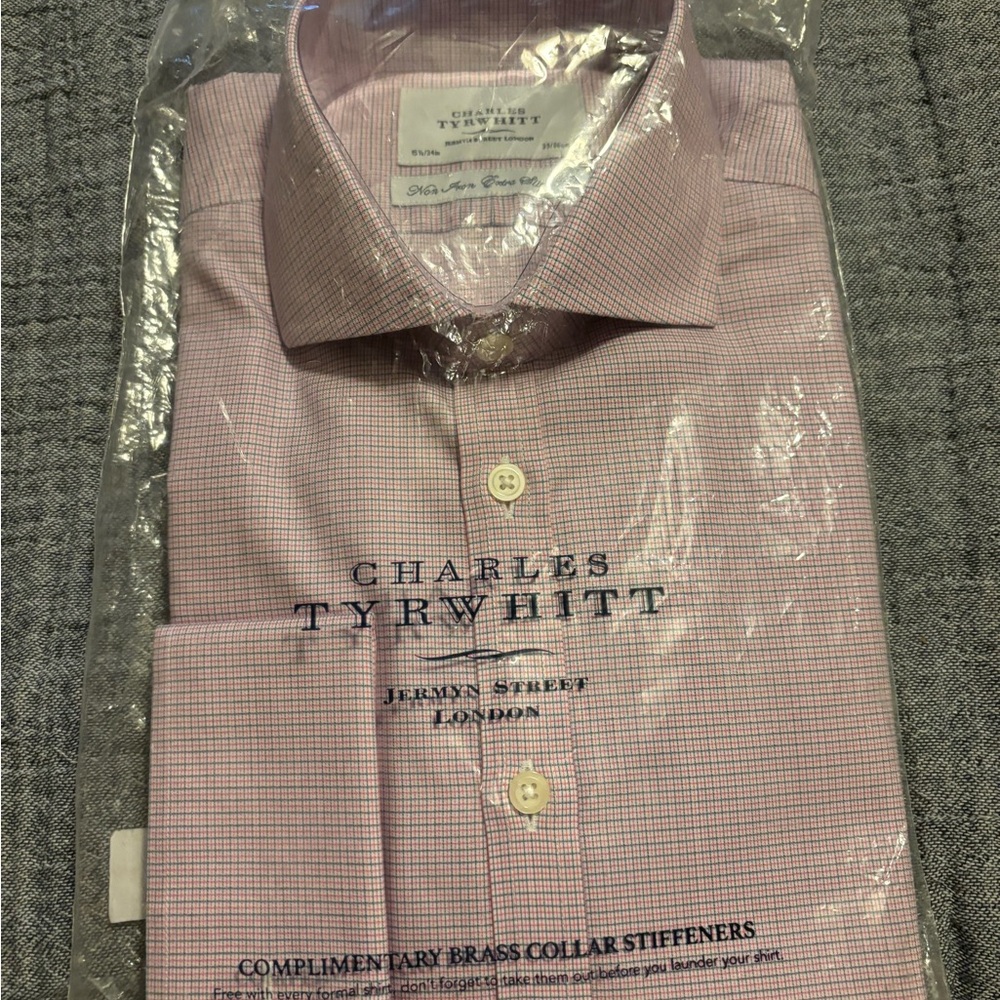 Charles Tyrwhitt Men's Pink Dress Shirt